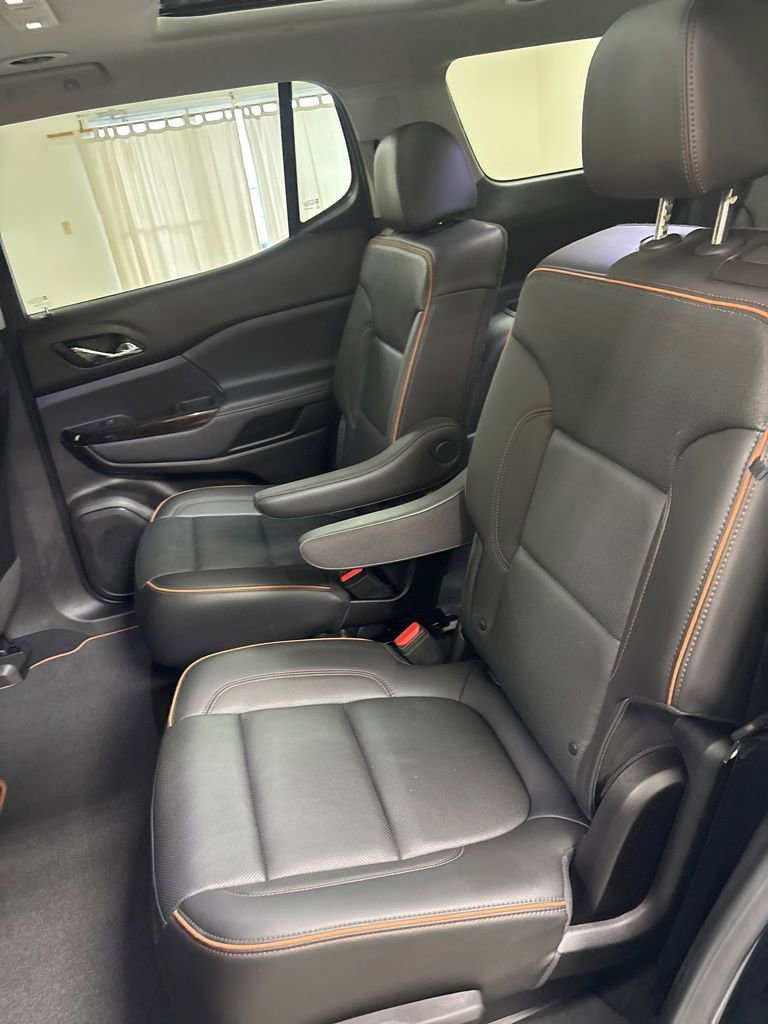 Used 2023 GMC Acadia AT4 w/ Technology Package AWD/4WD image 22