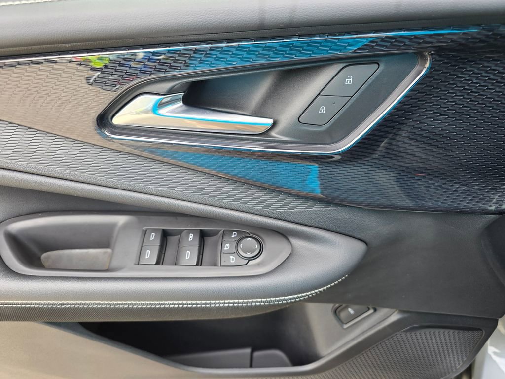 Used 2024 Chevrolet Blazer EV LT image 22