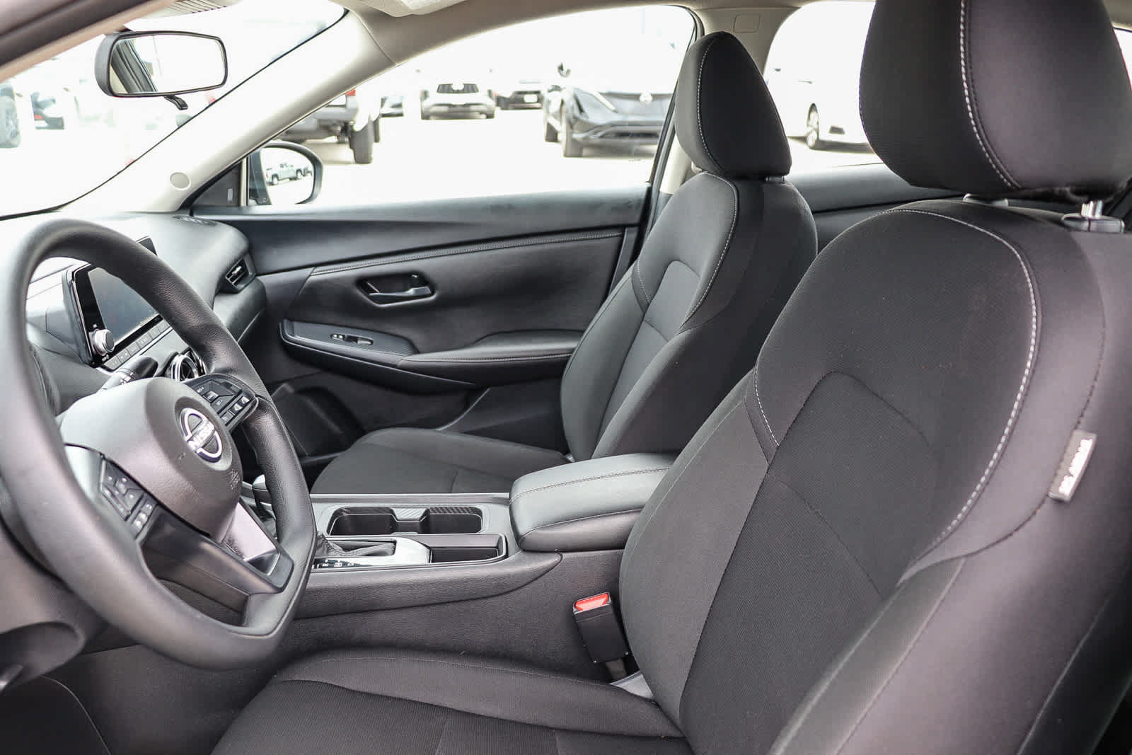 Used 2025 Nissan Sentra S FWD image 17