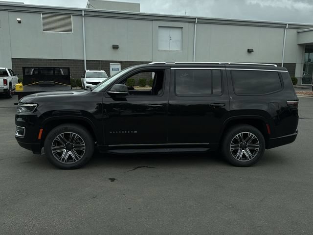 Used 2024 Jeep Wagoneer Series II w/ Flexible Seating Group AWD/4WD image 2