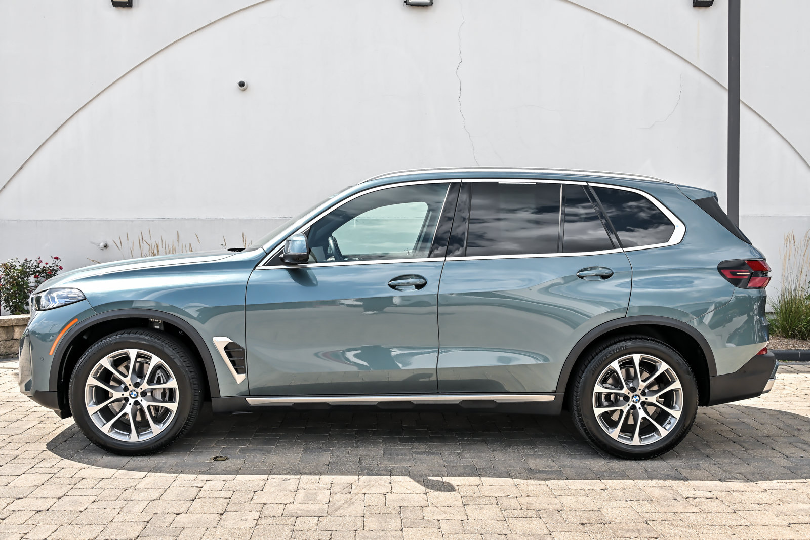 Used 2026 BMW X5 xDrive40i AWD/4WD image 10