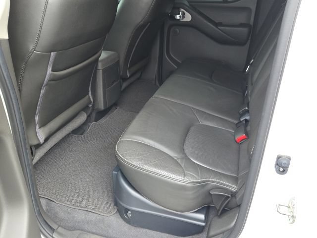 Used 2018 Nissan Frontier PRO-4X w/ Pro-4x Luxury Package AWD/4WD image 11