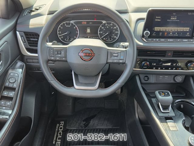 Used 2026 Nissan Rogue SV AWD/4WD image 15