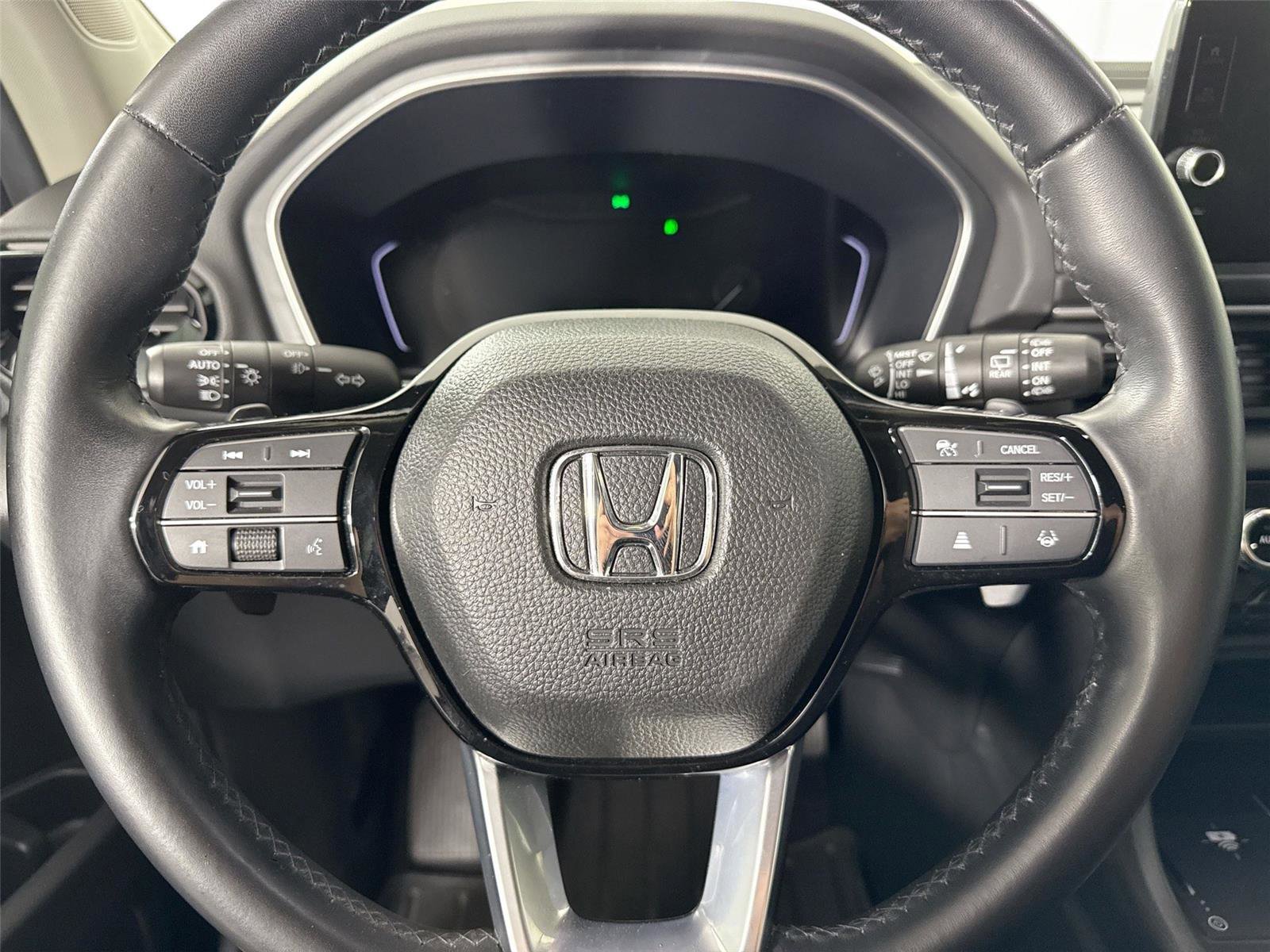 Used 2025 Honda Pilot EX-L image 16