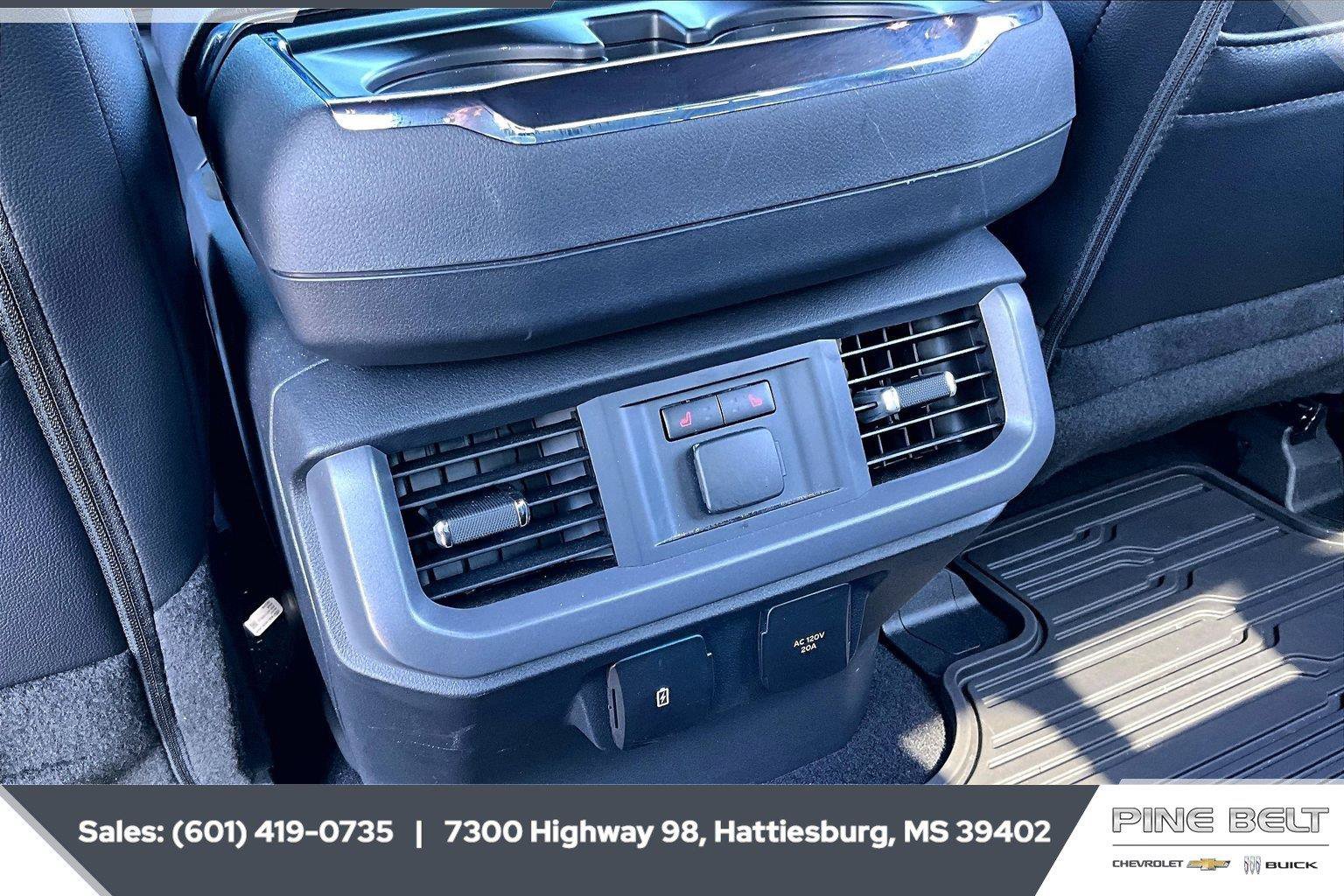 Used 2025 Ford F150 Lariat w/ Equipment Group 502A High AWD/4WD image 25