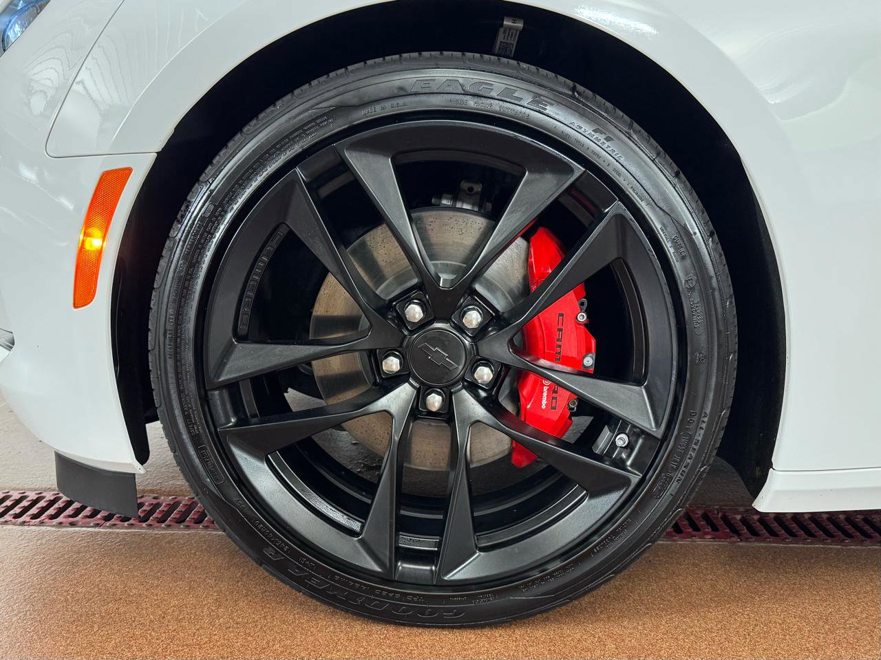 Used 2023 Chevrolet Camaro LT w/ RS Package RWD image 8