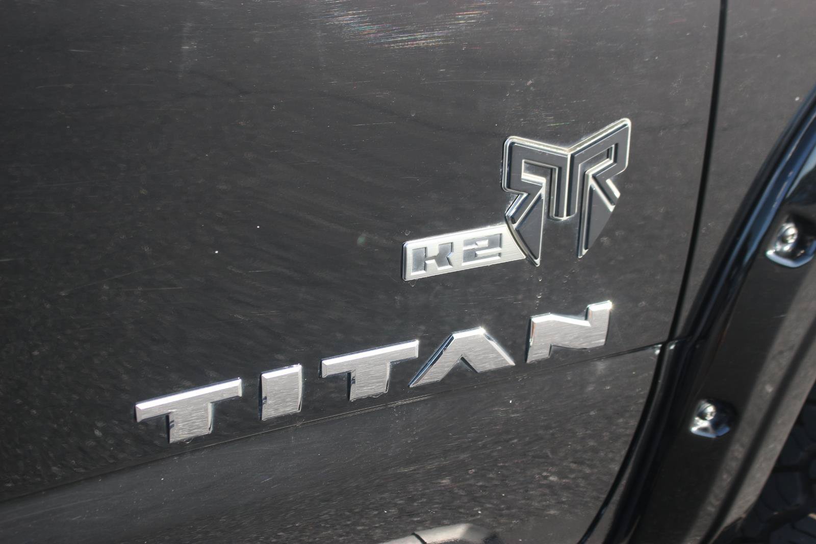 Used 2021 Nissan Titan SV w/ SV Convenience Package AWD/4WD image 11