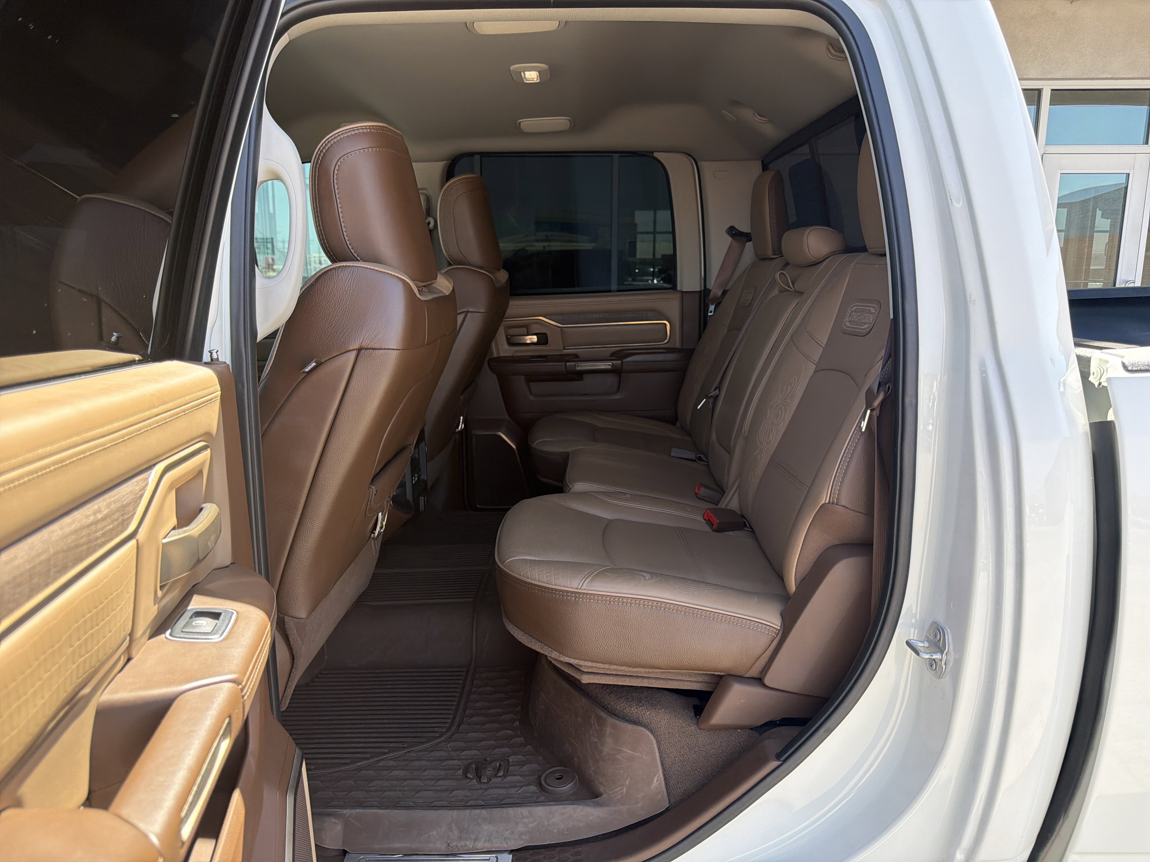 Used 2024 RAM 2500 Limited w/ Safety Group AWD/4WD image 11
