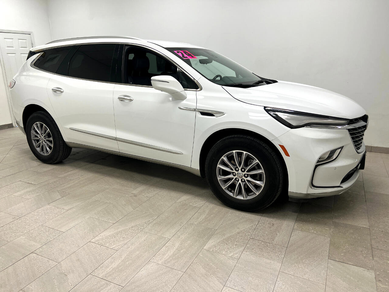 Used 2024 Buick Enclave Premium image 6