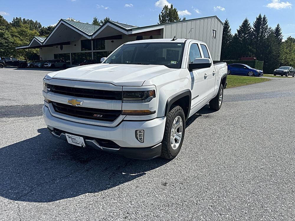 Used 2018 Chevrolet Silverado 1500 LT w/ All Star Edition image 1