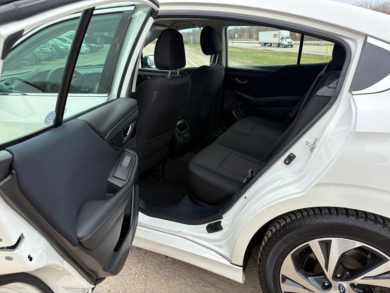 Used 2021 Subaru Legacy Premium image 8