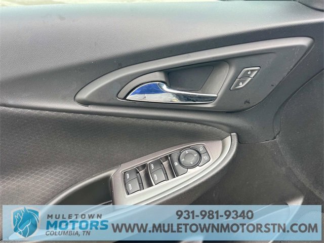 Used 2023 Chevrolet Malibu LT image 13