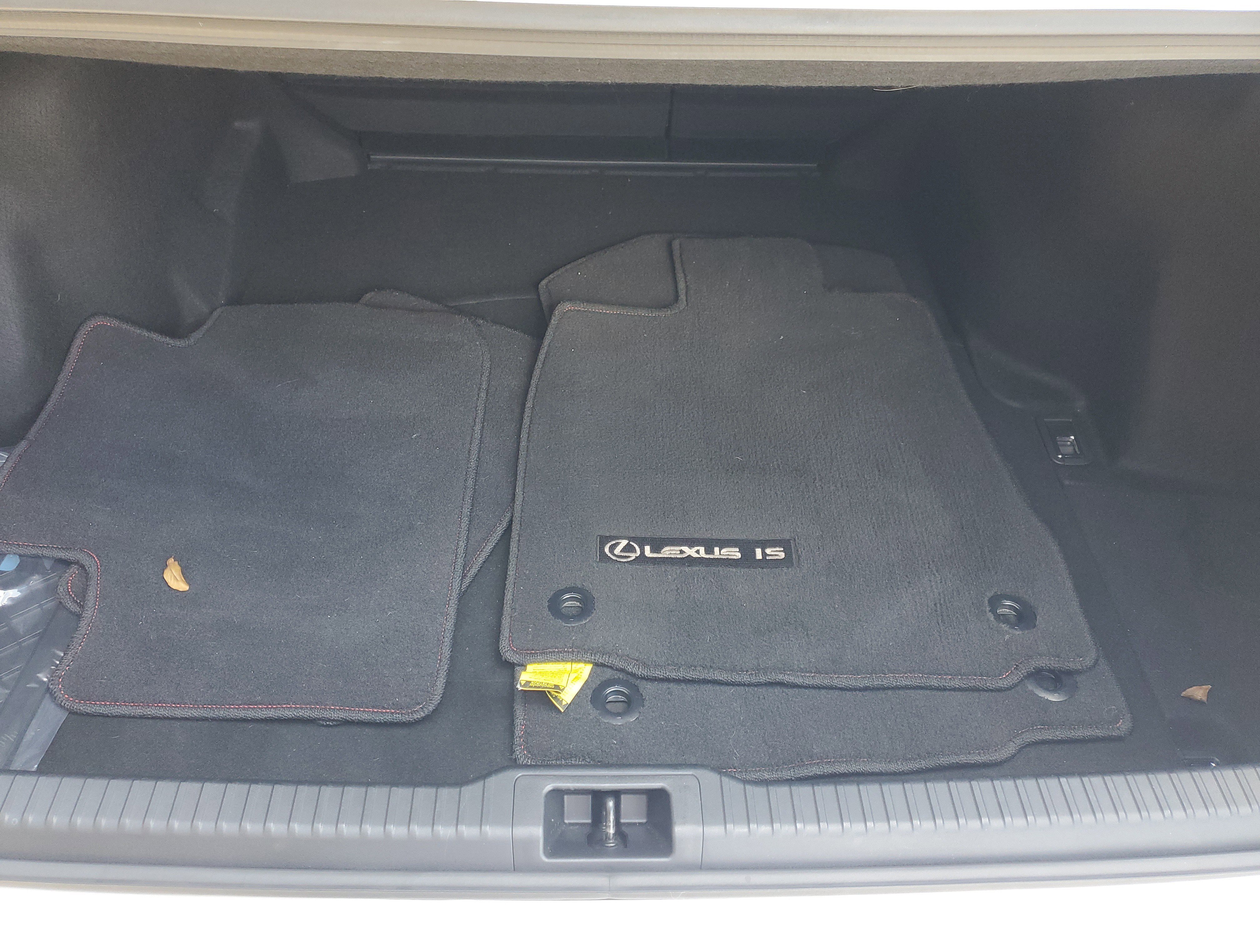 Used 2024 Lexus IS 300 w/ Comfort Package image 8