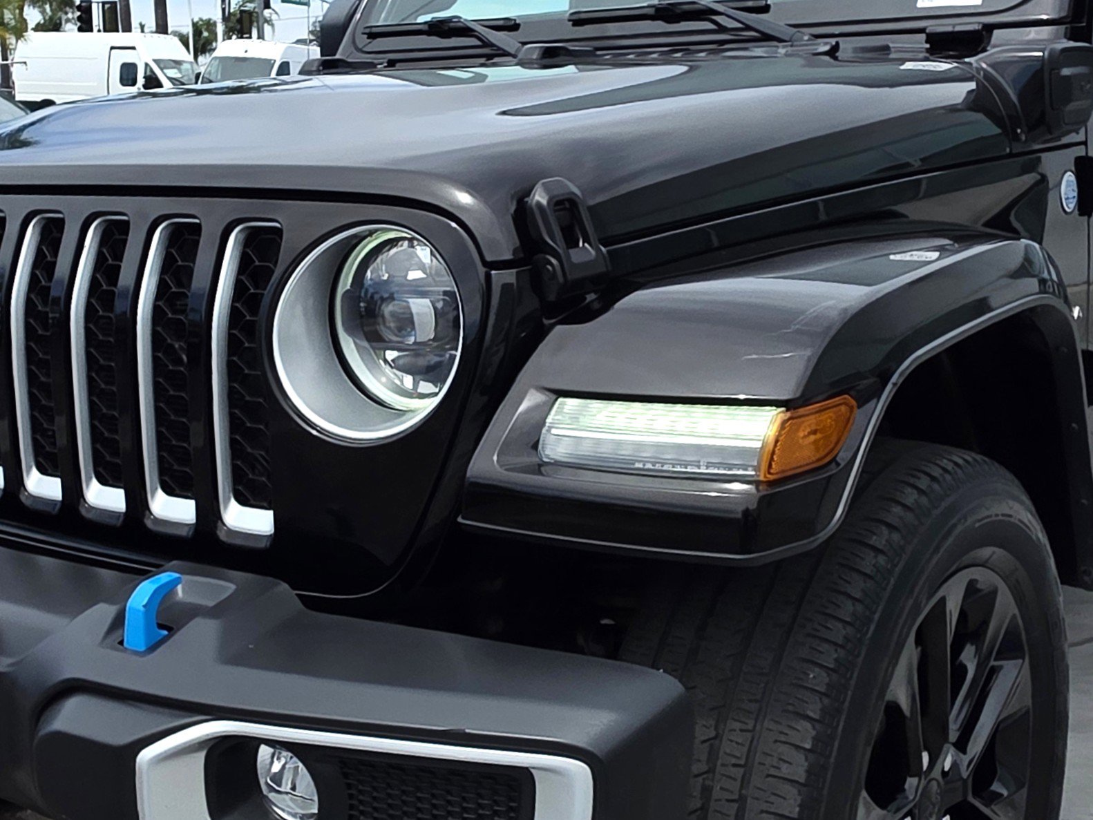 Certified 2023 Jeep Wrangler Sahara image 8