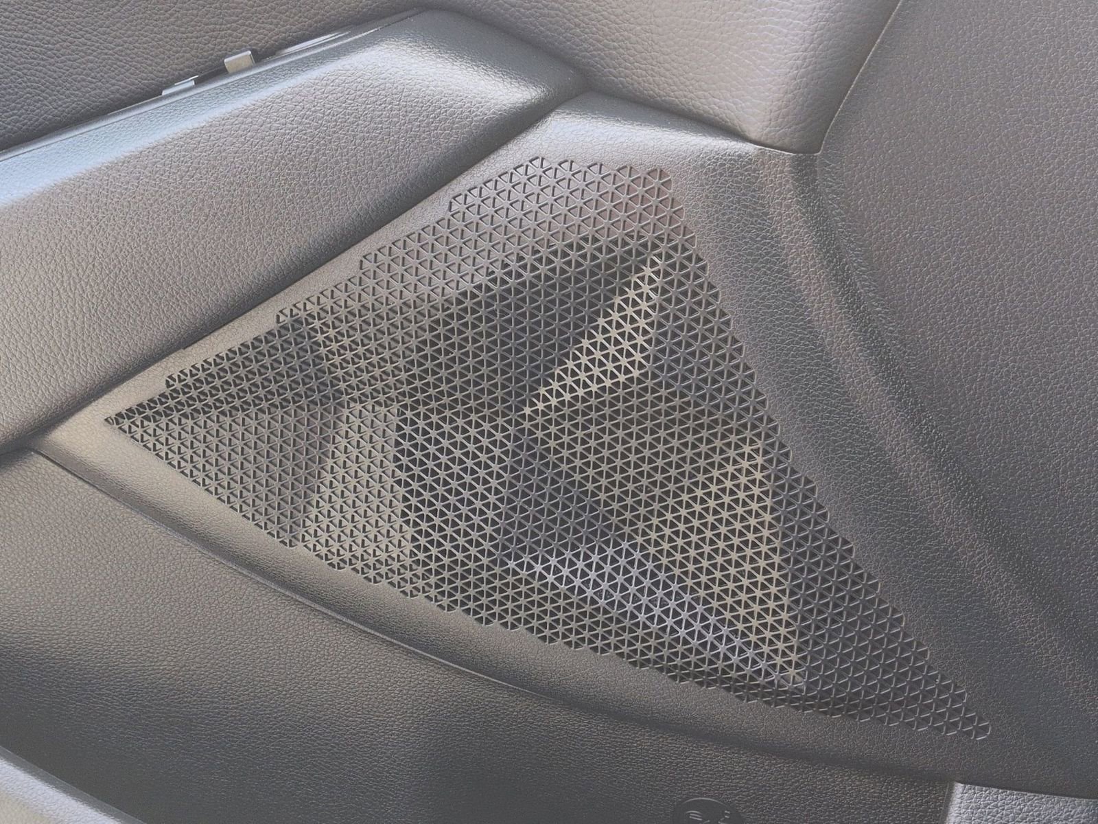 Used 2023 Kia Seltos S image 60