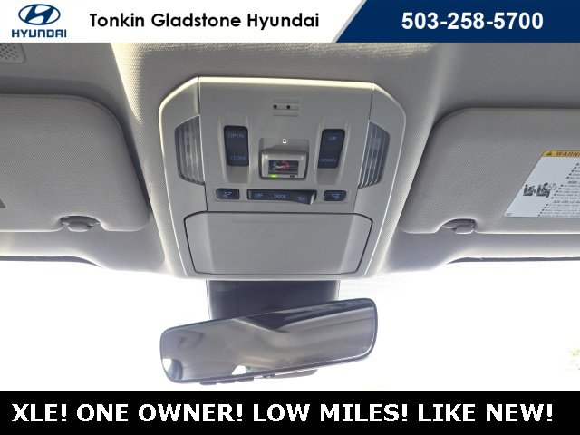 Used 2022 Toyota Highlander XLE image 19