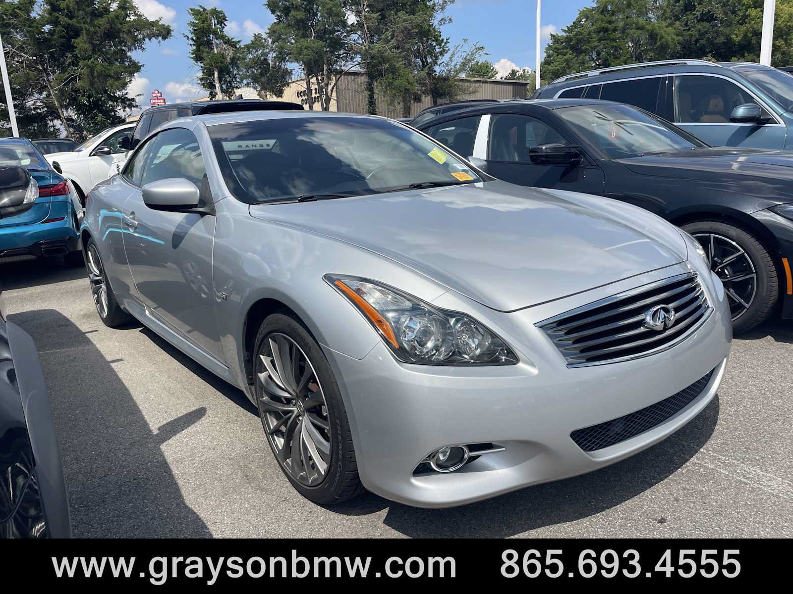 Used 2014 INFINITI Q60 Convertible w/ Premium Package RWD image 1