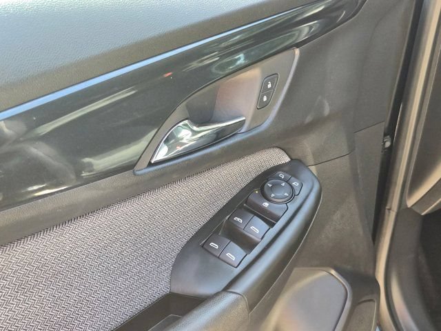 Used 2025 Chevrolet TrailBlazer LT AWD/4WD image 14