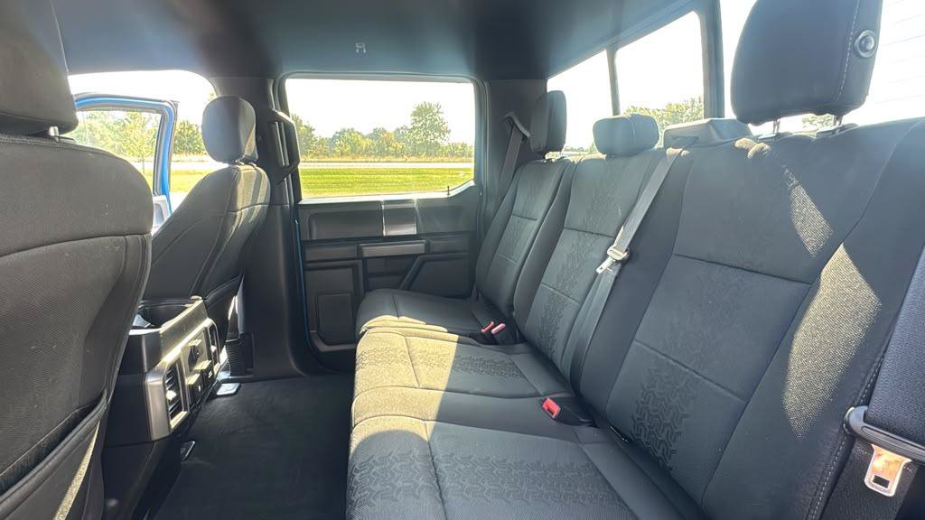 Used 2019 Ford F150 XLT w/ Equipment Group 302A Luxury AWD/4WD image 13