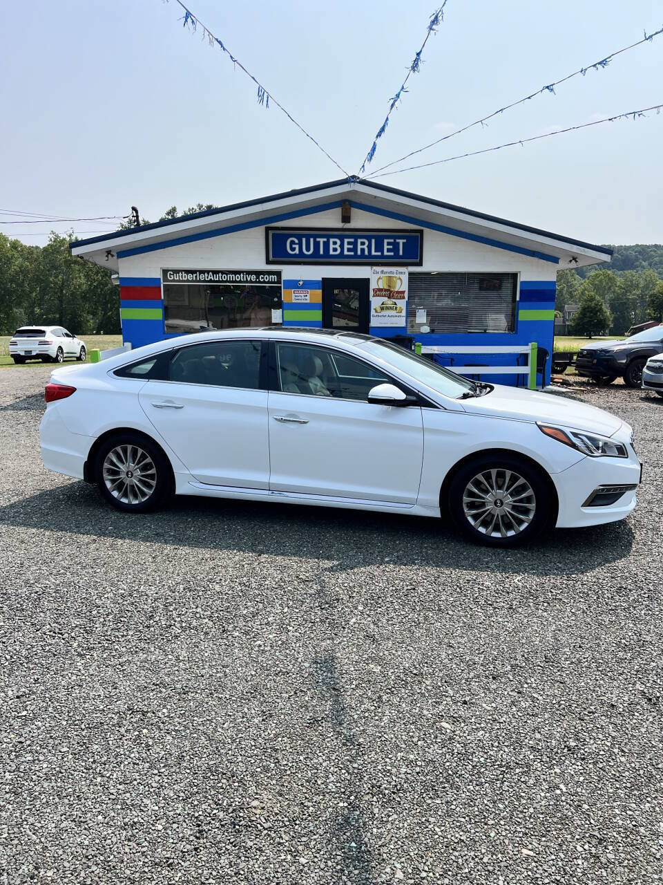 Used 2015 Hyundai Sonata Limited w/ Option Group 06 FWD image 8