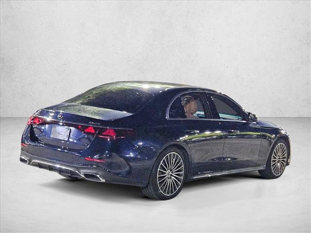 Used 2024 Mercedes-Benz E 350 4MATIC Sedan image 3