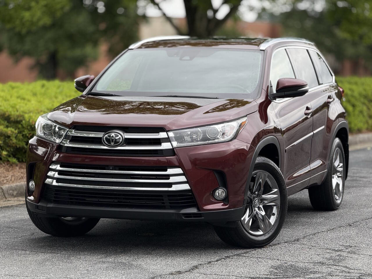 Used 2017 Toyota Highlander Limited Platinum