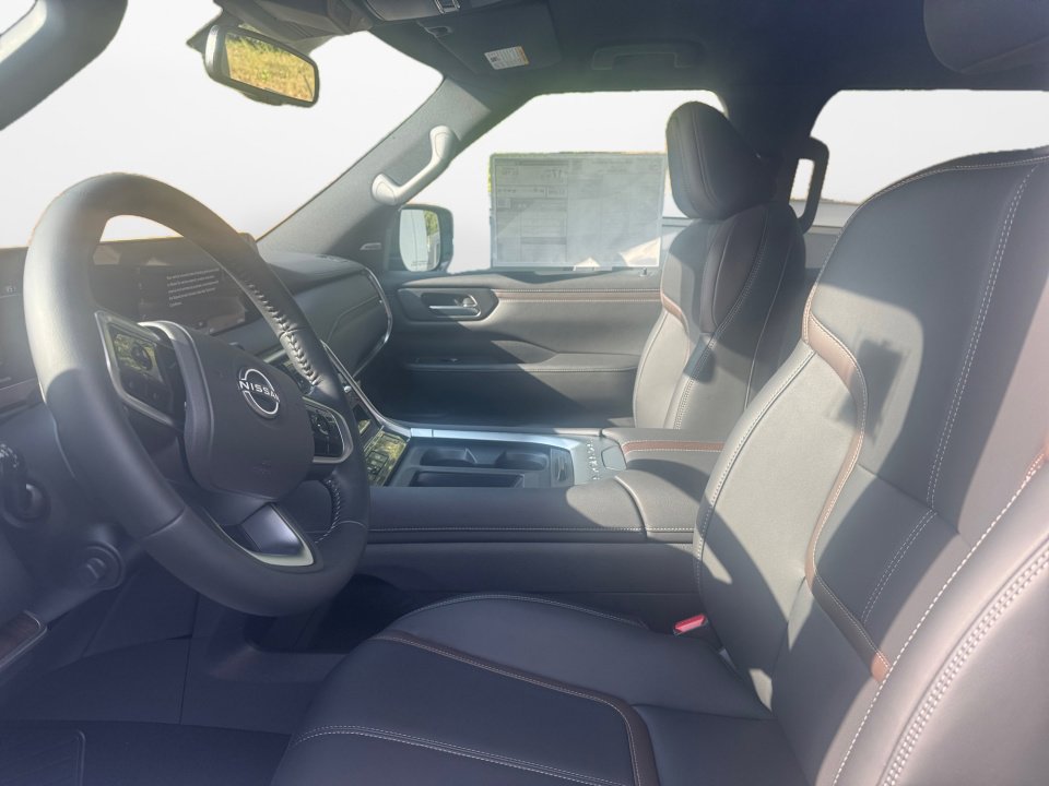 New 2026 Nissan Armada SL image 9