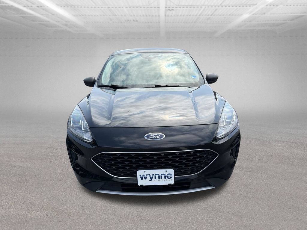 Used 2022 Ford Escape SE FWD image 2