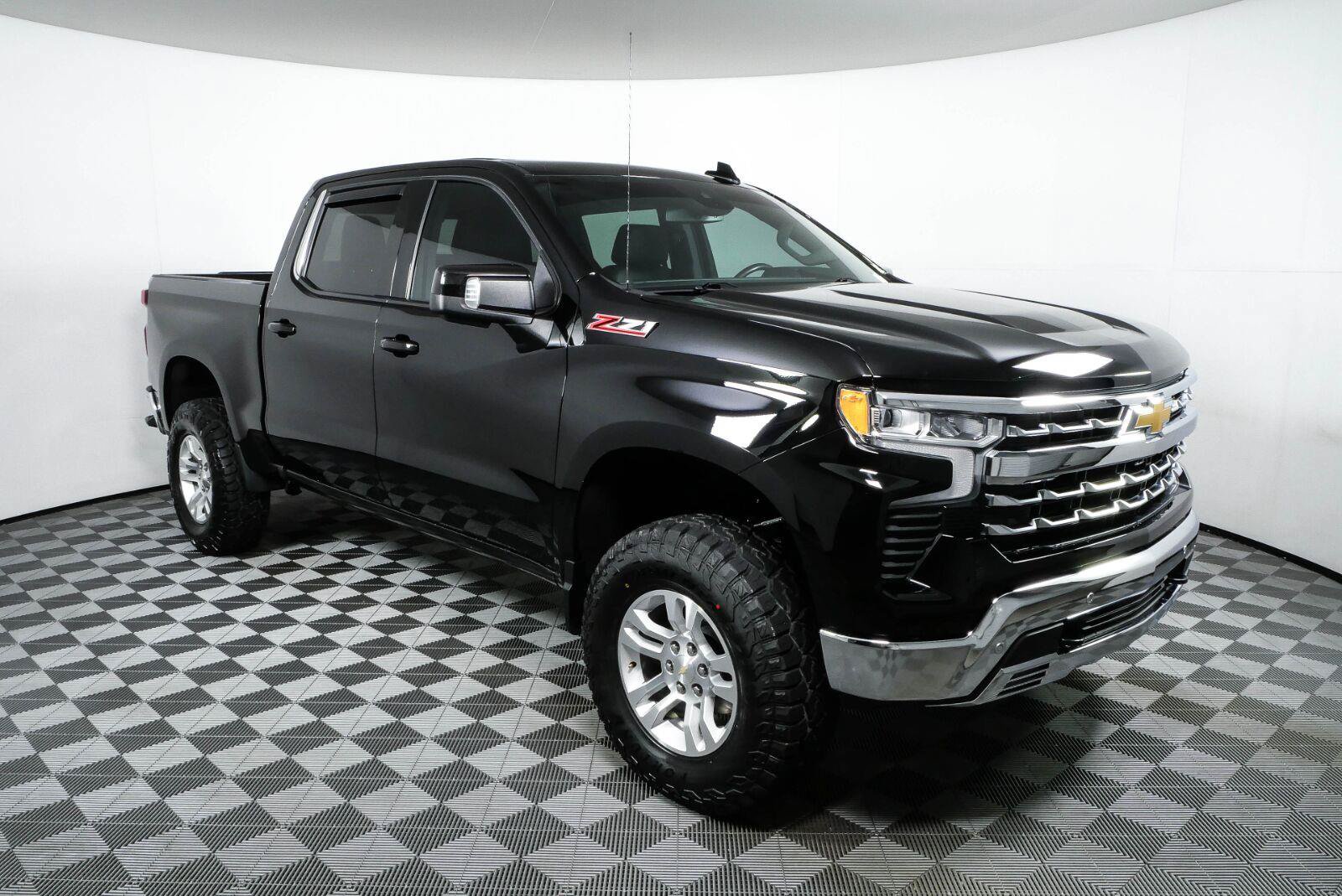 Used 2022 Chevrolet Silverado 1500 LTZ w/ LTZ Convenience Package II