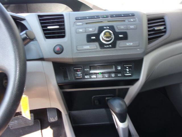 Used 2012 Honda Civic Hybrid Sedan image 10
