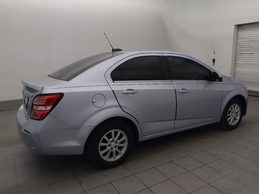 Used 2018 Chevrolet Sonic LT w/ Convenience Package FWD image 10