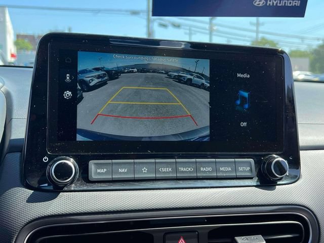 Certified 2023 Hyundai Kona SEL w/ Convenience Package AWD/4WD image 28