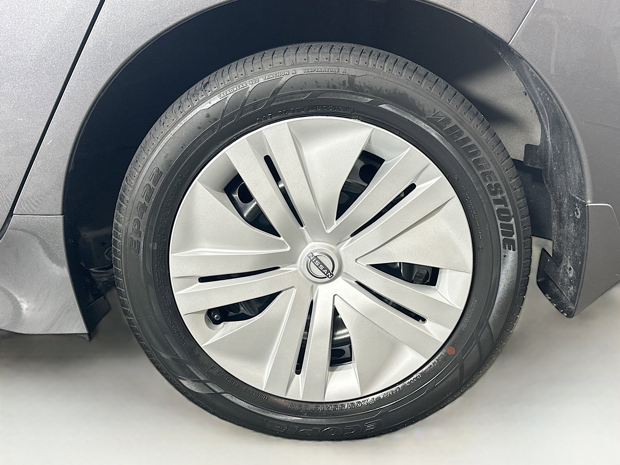 Used 2023 Nissan Leaf S image 11