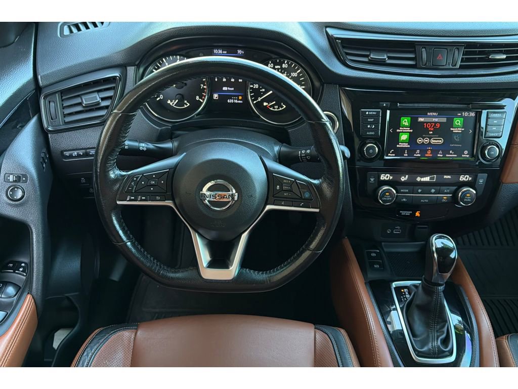 Used 2018 Nissan Rogue SL w/ Premium Package FWD image 16