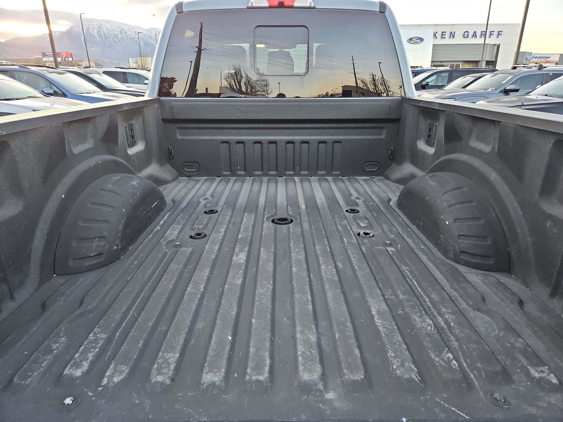 Used 2025 Ford F350 Platinum image 32