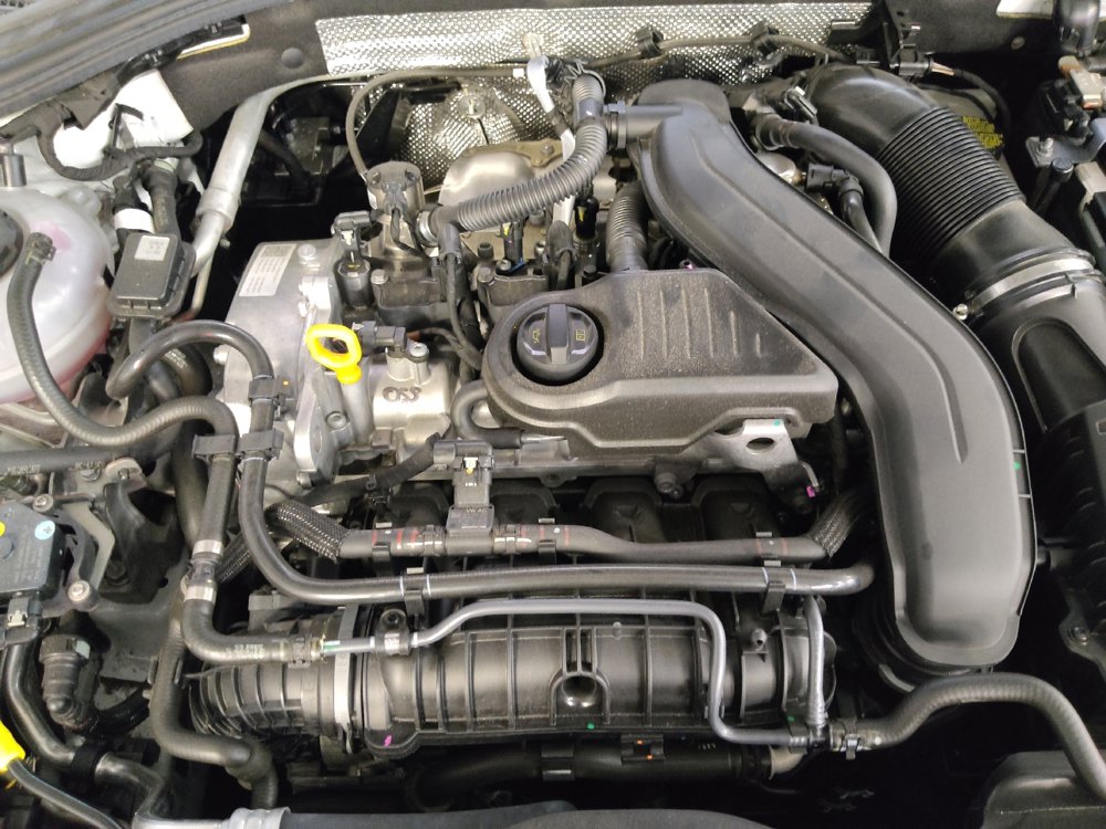 Used 2025 Volkswagen Jetta S image 30