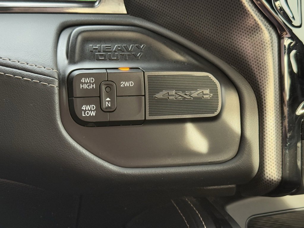 Used 2024 RAM 2500 Limited image 22