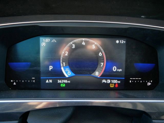 Used 2022 Volkswagen Tiguan SE w/ Panoramic Sunroof Package image 29