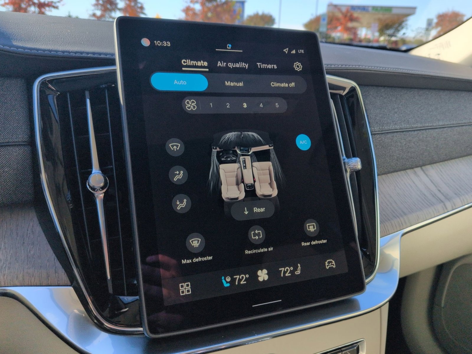 New 2026 Volvo XC90 B6 Ultra w/ Protection Package Premier image 21