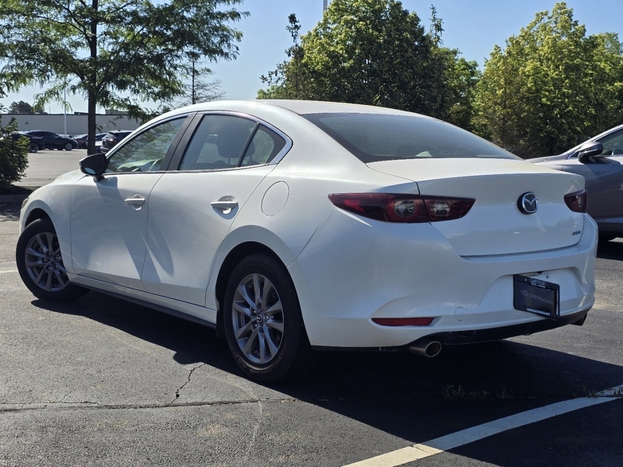 Used 2022 MAZDA MAZDA3 s FWD image 5