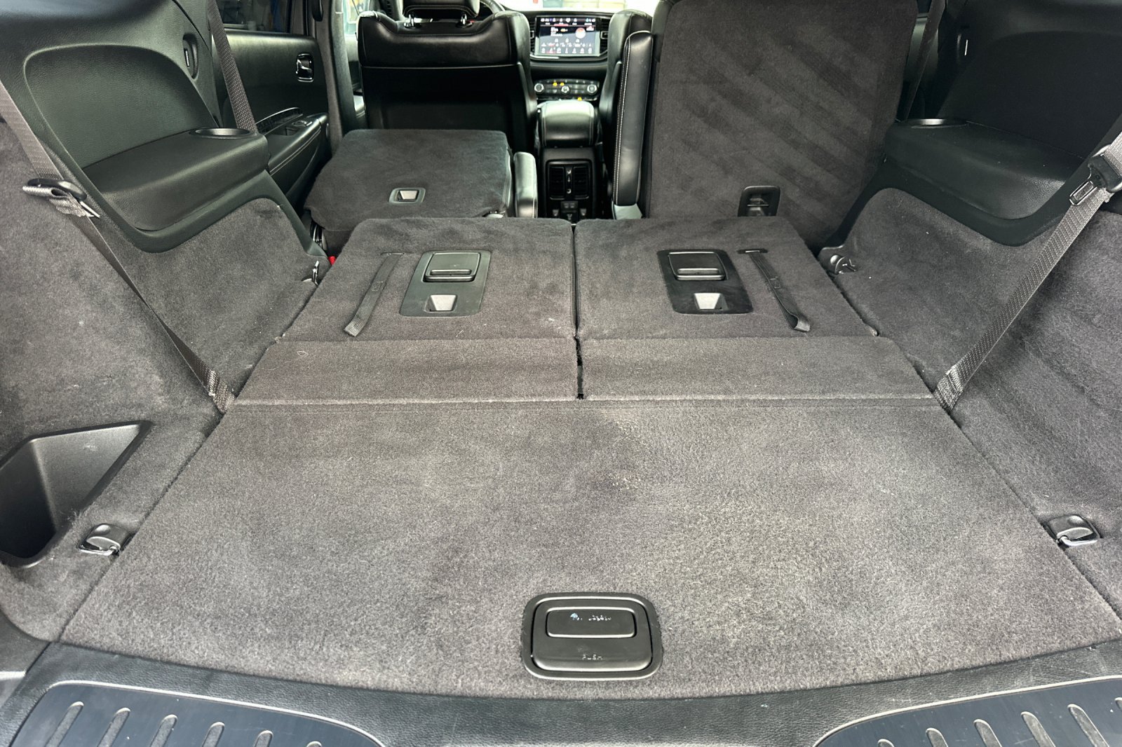 Used 2024 Dodge Durango SRT AWD/4WD image 18