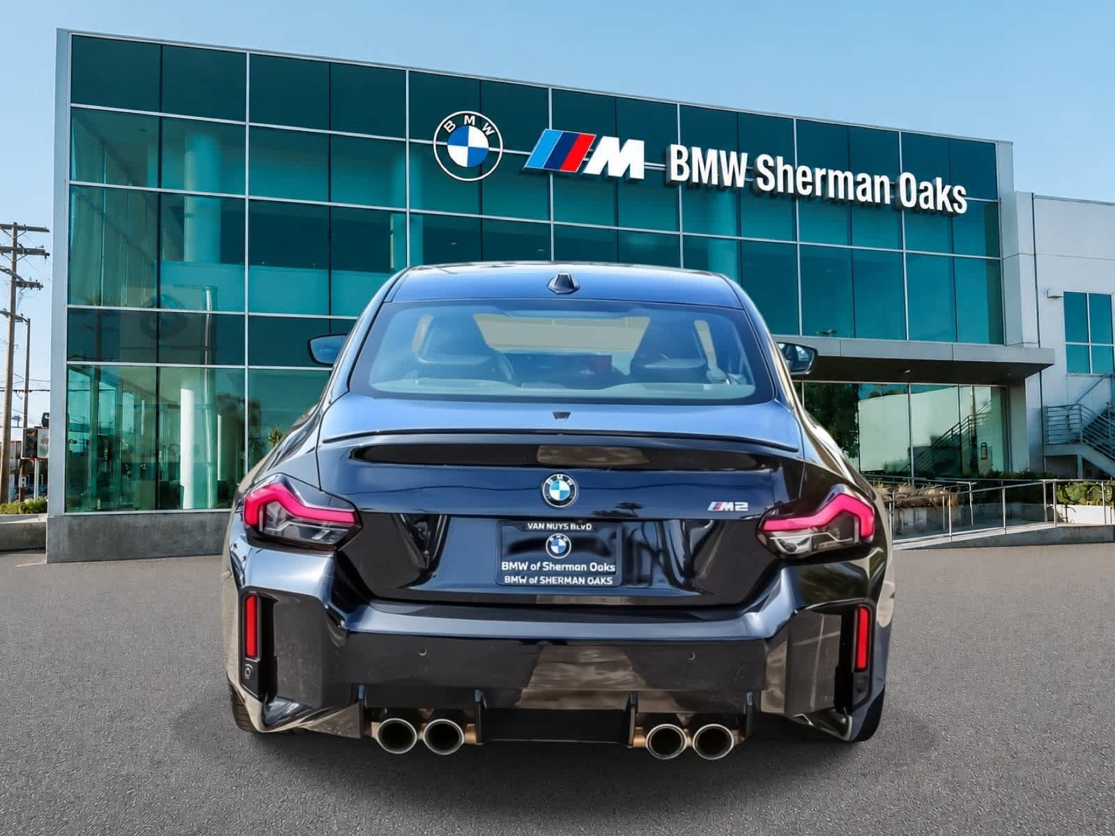 Used 2023 BMW M2 RWD image 5