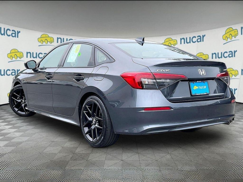 Used 2023 Honda Civic Sport image 4