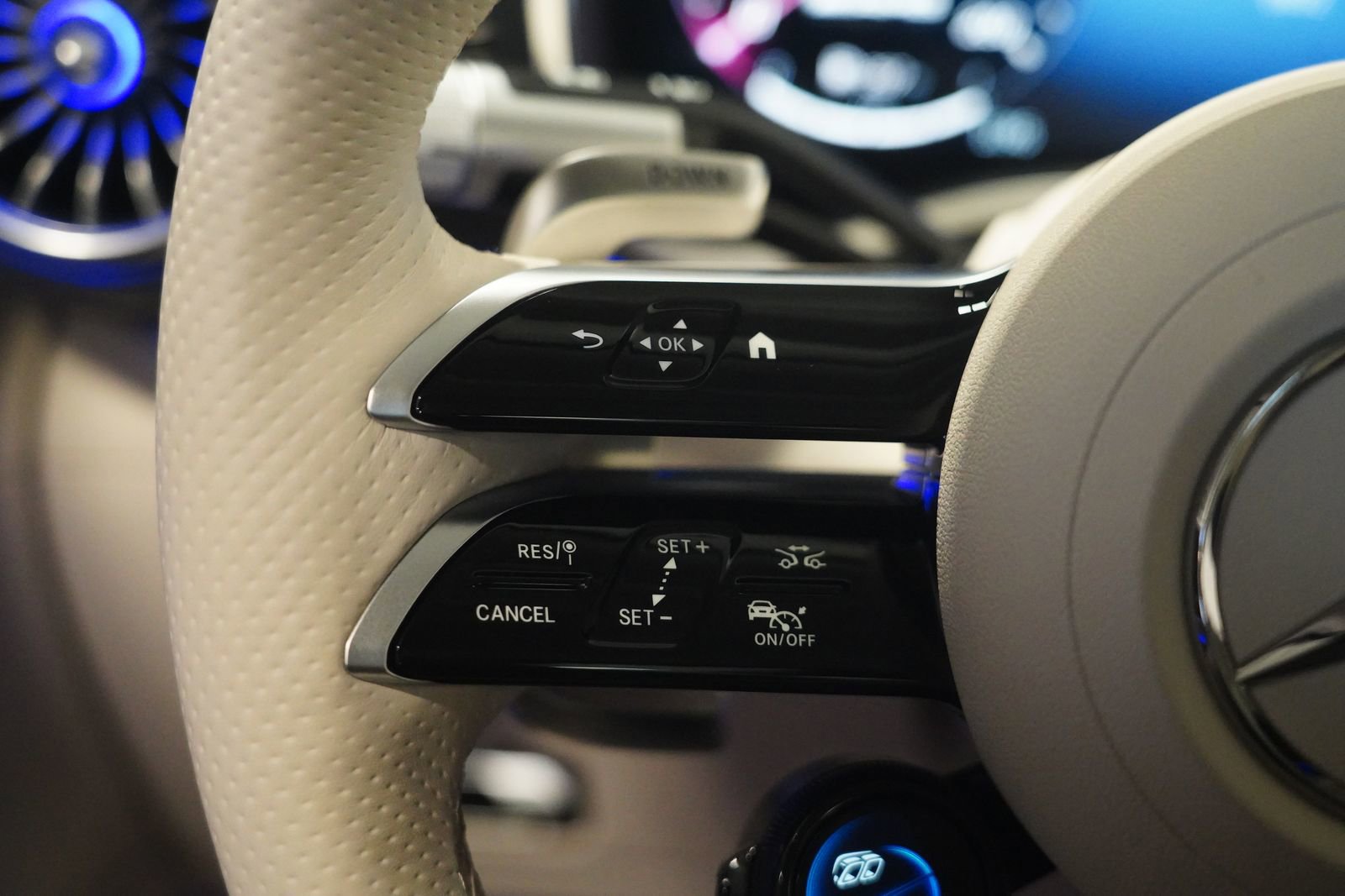 Used 2025 Mercedes-Benz AMG GT 55 image 17