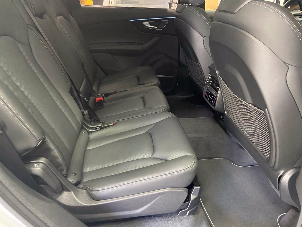 New 2026 Audi Q7 3.0T Prestige AWD/4WD image 6