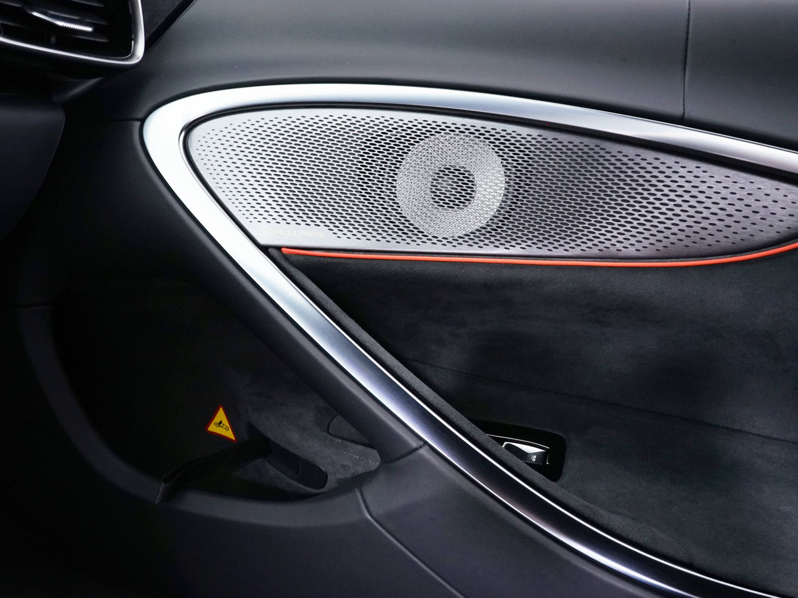 New 2026 McLaren Artura RWD image 22