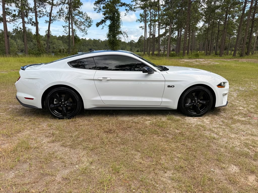 Used 2021 Ford Mustang GT Premium w/ Equipment Group 401A RWD image 6