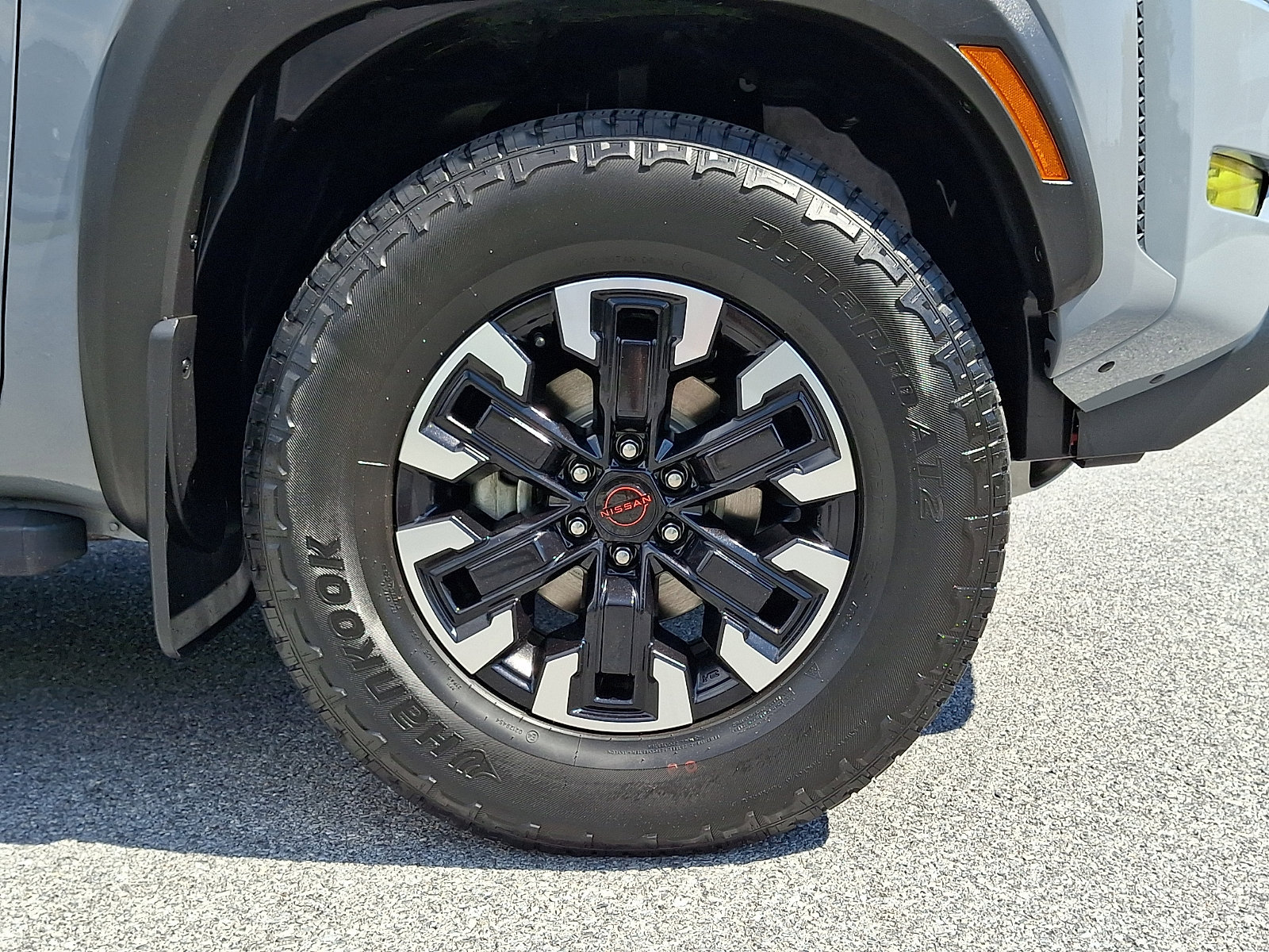 Certified 2023 Nissan Frontier PRO-4X w/ Pro Convenience Package AWD/4WD image 9