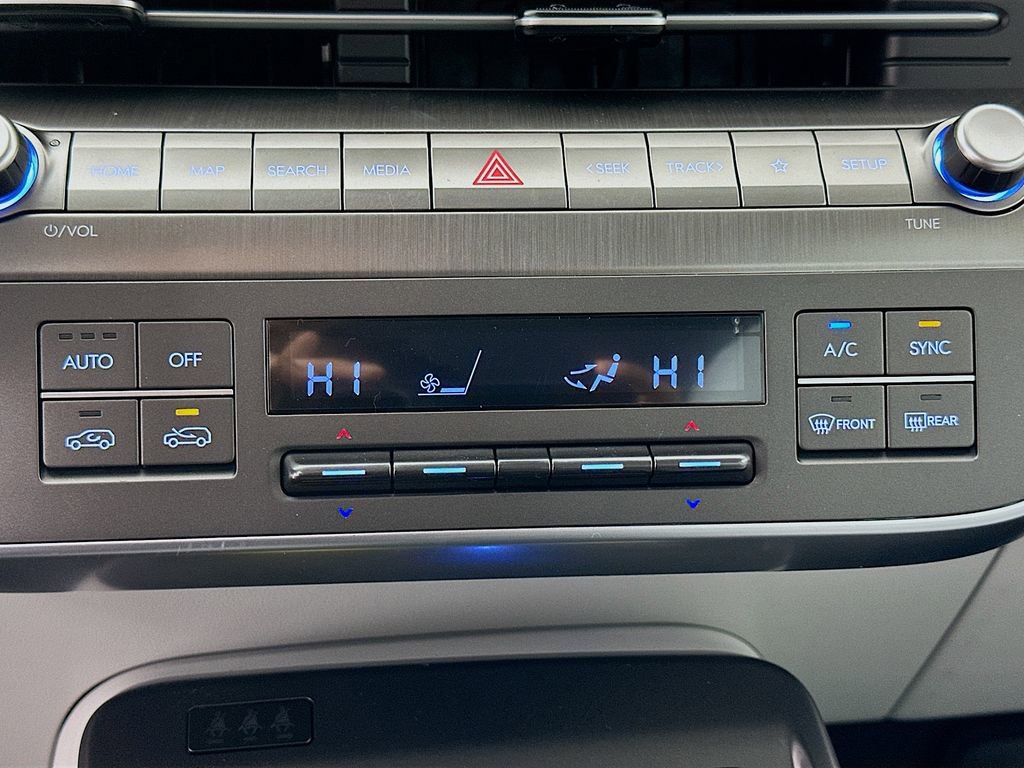 New 2026 Hyundai Kona Limited image 13