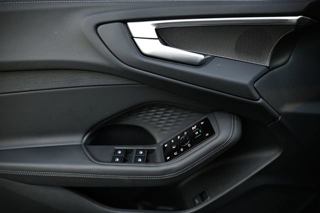 Used 2025 Audi A5 2.0T Premium Plus w/ Premium Plus image 17